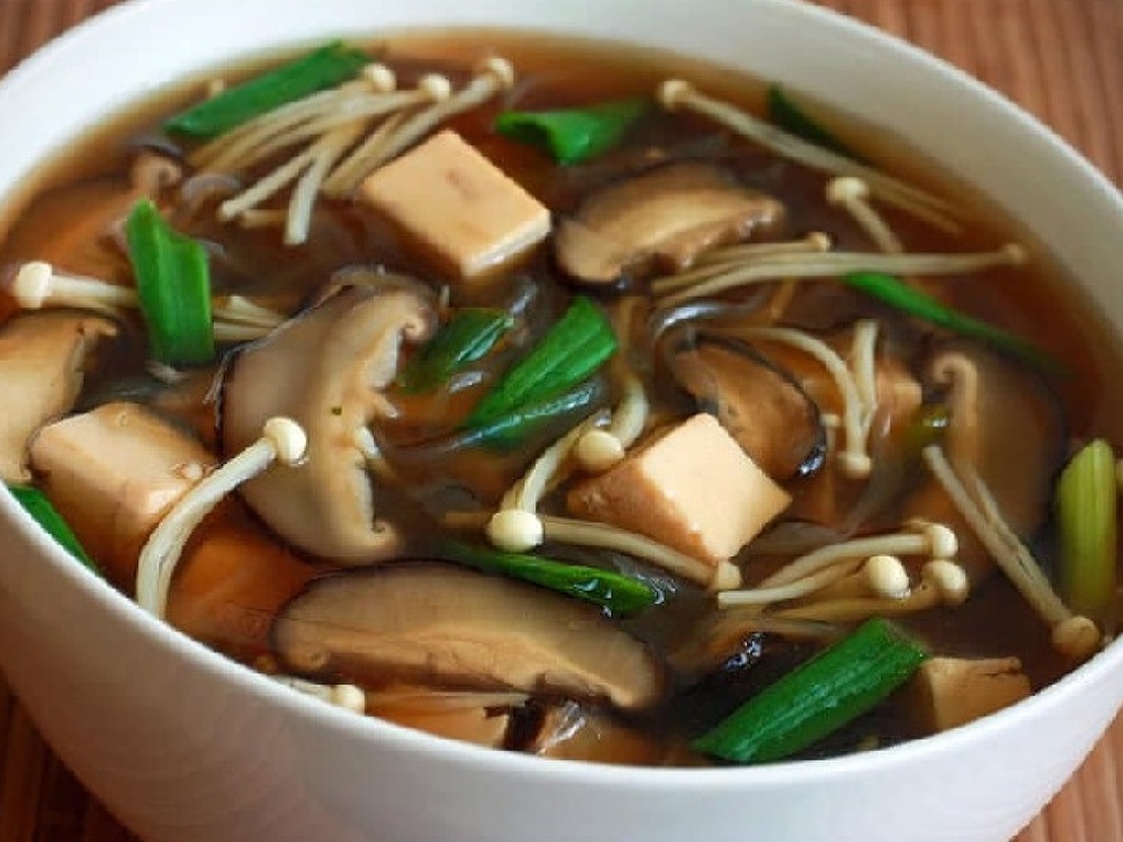 Mushroom, Tofu and Vermicelli Soup